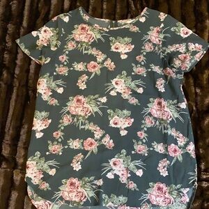 Women’s Floral Blouse Size Large
